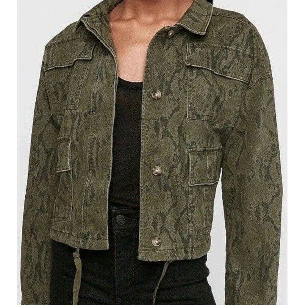 NWT Y2K Snakeskin Green Print Cropped Twill Jacket Women's Size Medium 🐍